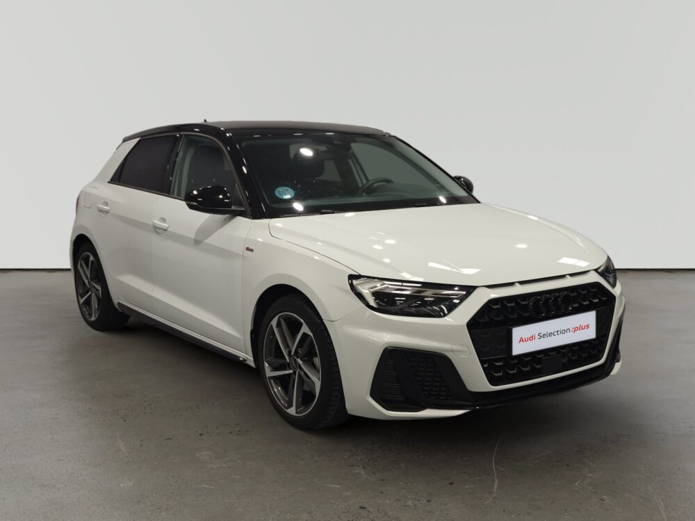 Audi A1 blanco de la línea Selection plus