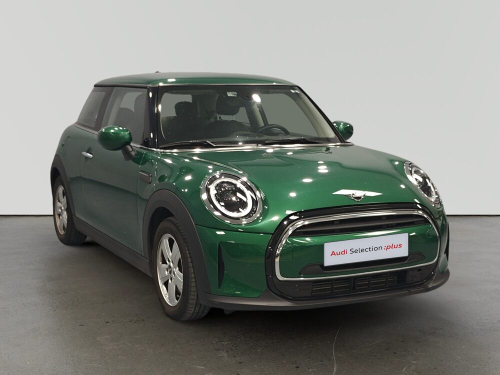 Mini Cooper SE eléctrico verde de Audi Selection plus
