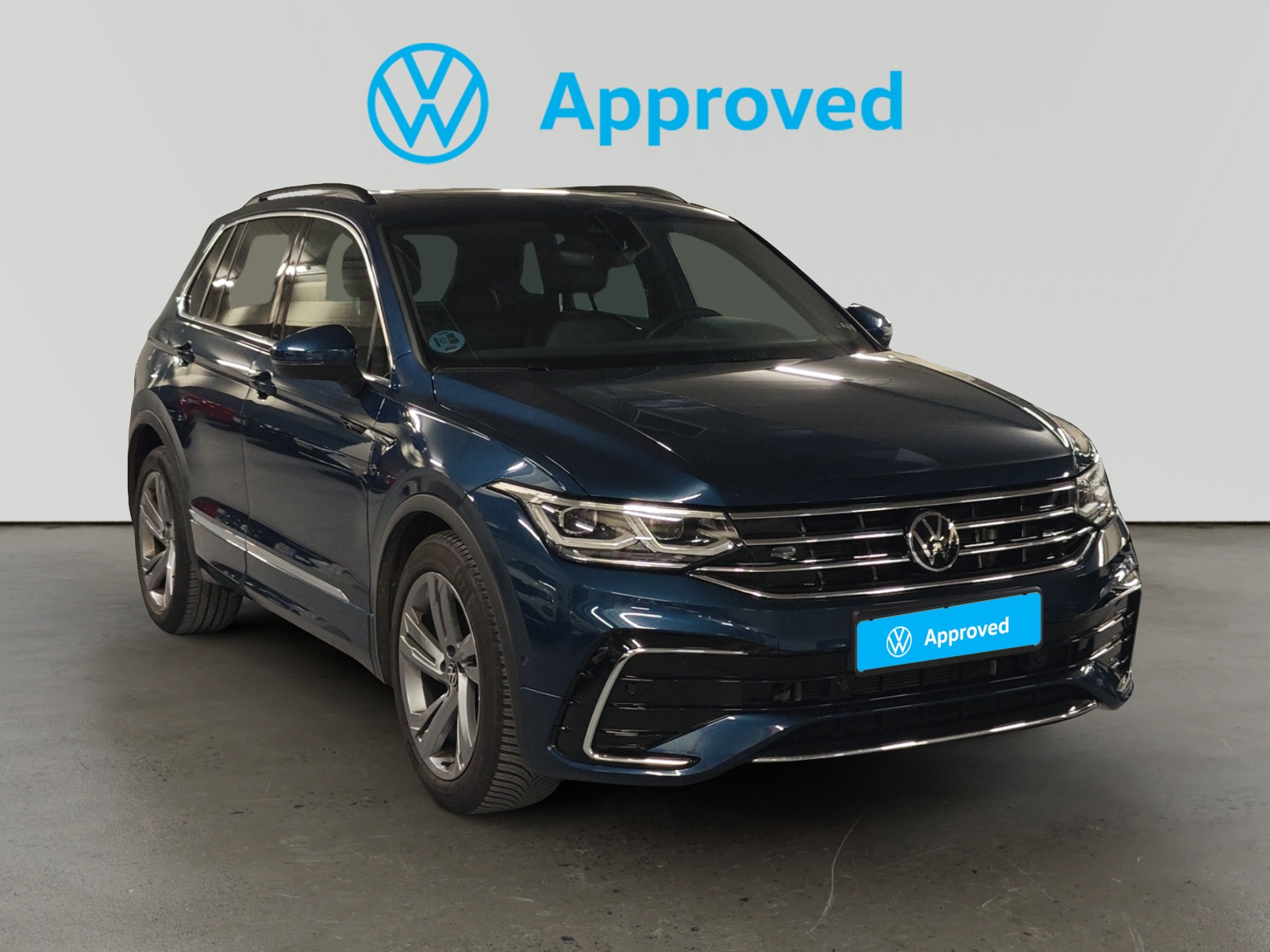 Volkswagen Taos azul oscuro aprobado por Volkswagen