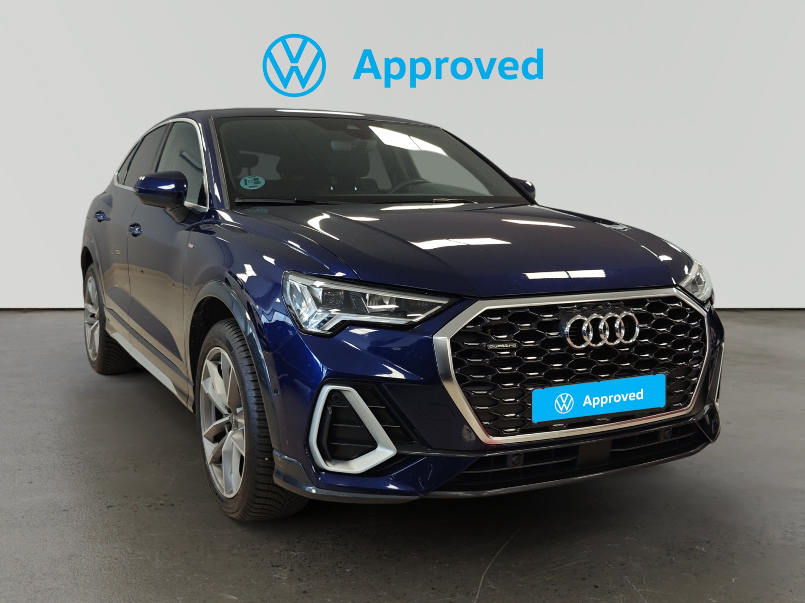 Audi Q4 e-tron azul certificado Volkswagen Approved